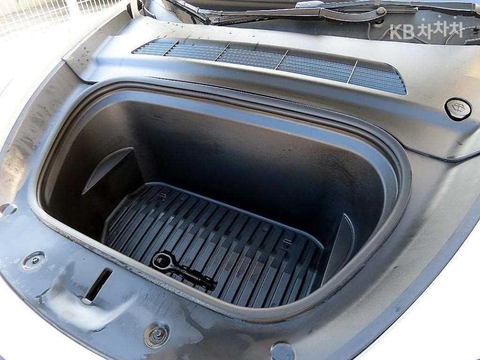 테슬라 Model YLong Range - 19