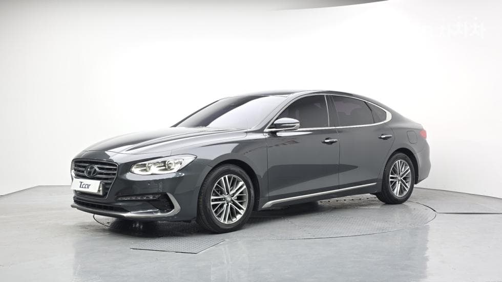 Hyundai Grandeur (Azera)IG 2.4 Premium Standard - Image 1