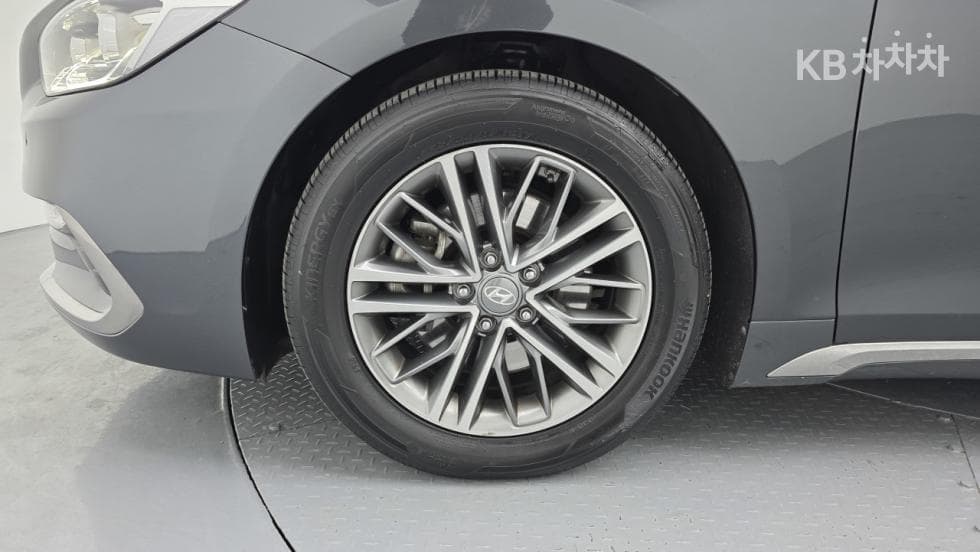 Hyundai Grandeur (Azera)IG2.4 Premium Standard - 6