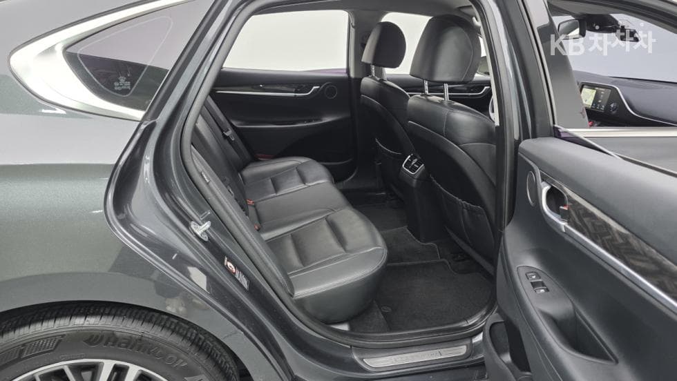 Hyundai Grandeur (Azera)IG2.4 Premium Standard - 8
