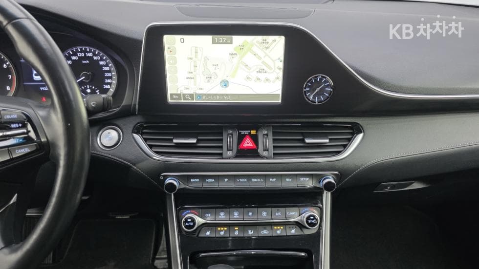 Hyundai Grandeur (Azera)IG2.4 Premium Standard - 11