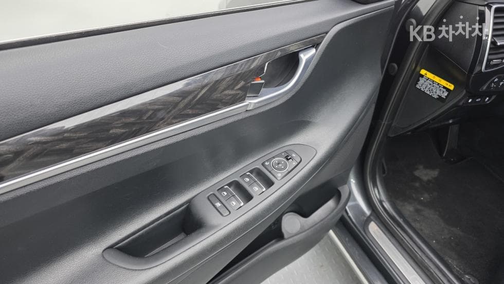 Hyundai Grandeur (Azera)IG2.4 Premium Standard - 15