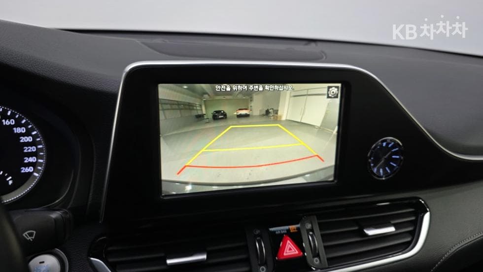 Hyundai Grandeur (Azera)IG2.4 Premium Standard - 19