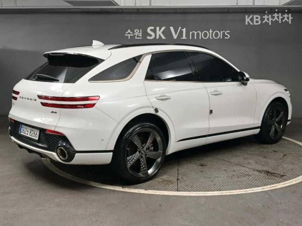 Genesis GV70Gasoline 2.5T AWD - 4