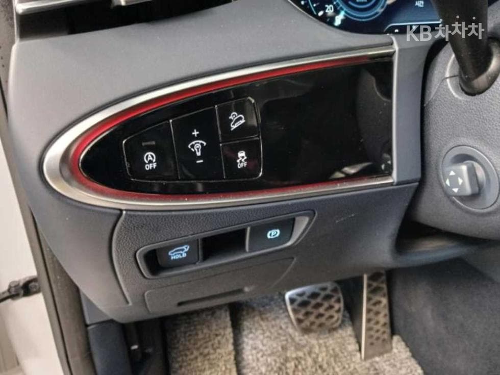 Genesis GV70Gasoline 2.5T AWD - 12