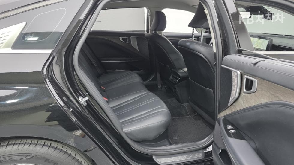 Kia K8 Hybrid1.6 Turbo Noblesse - 17