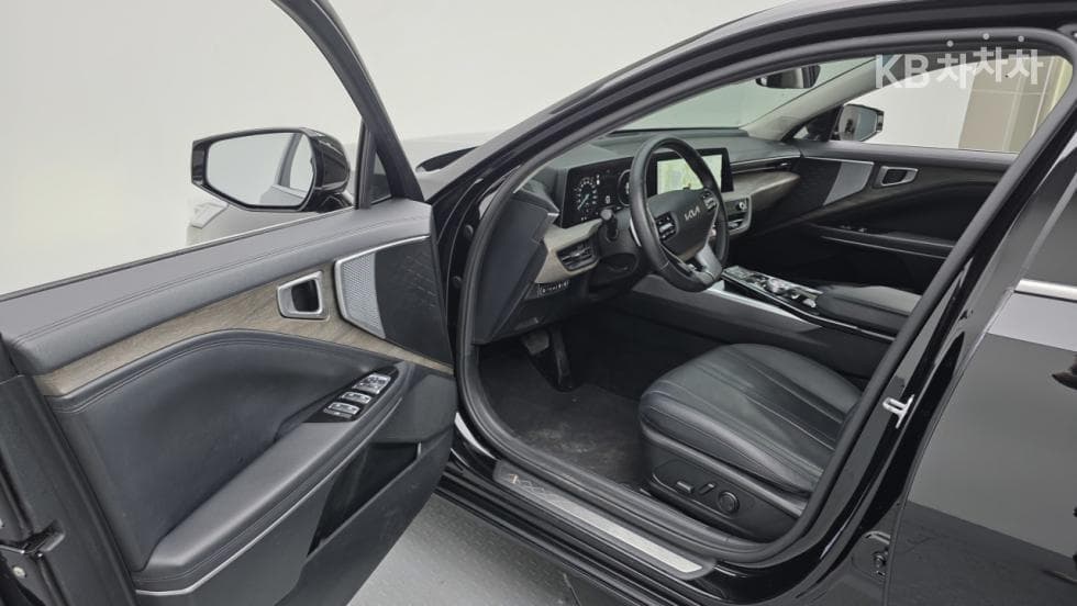 Kia K8 Hybrid1.6 Turbo Noblesse - 20