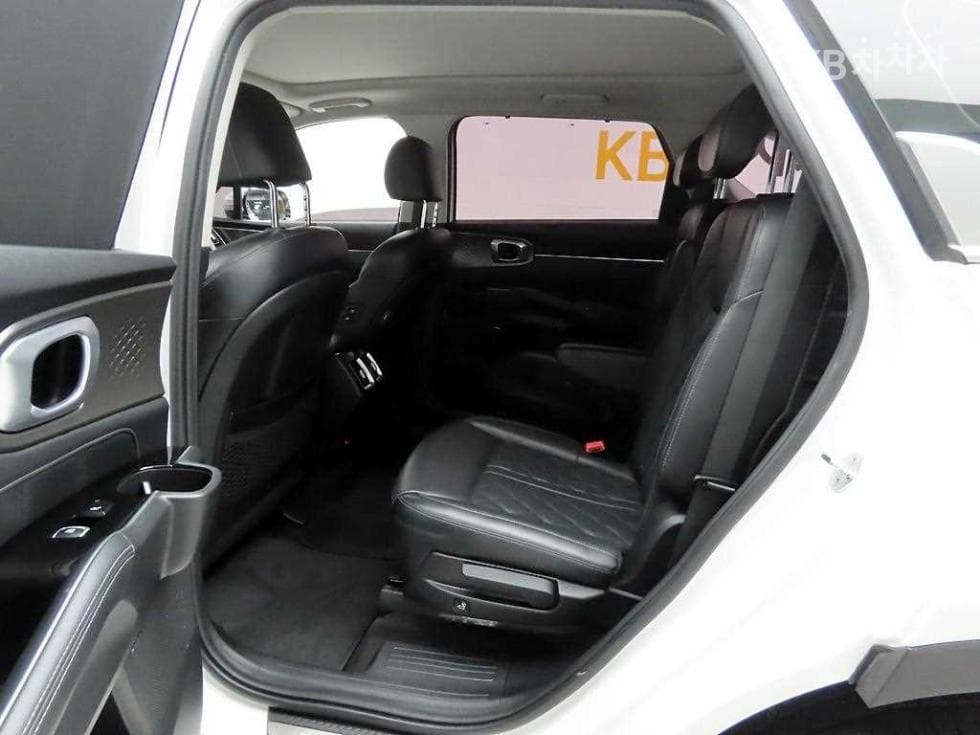 Kia Sorento 4th generation2.2 Diesel 4WD Signature - 13