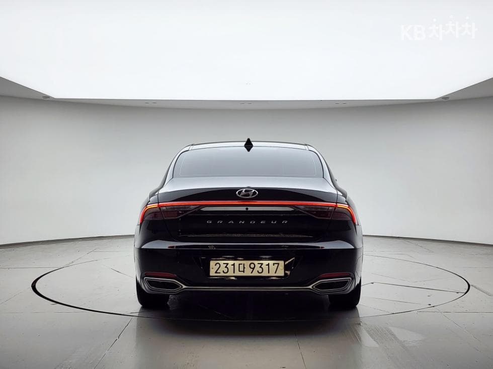 Hyundai The New (facelift) Grandeur (Azera) Hybrid2.4 Exclusive - 4