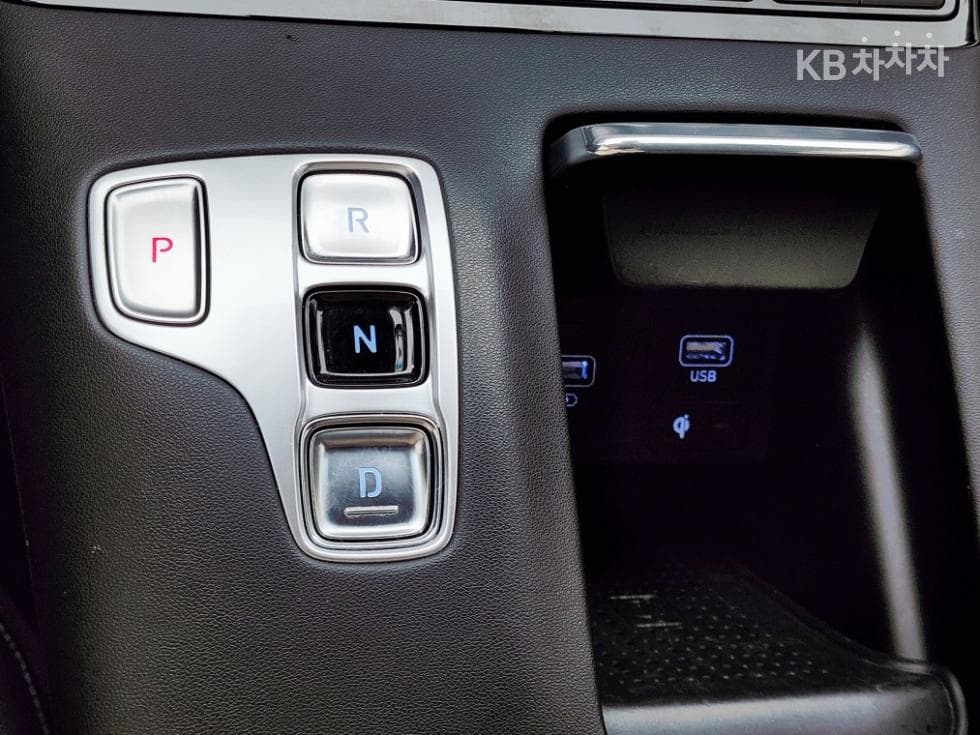 Hyundai The New (facelift) Grandeur (Azera) Hybrid2.4 Exclusive - 21