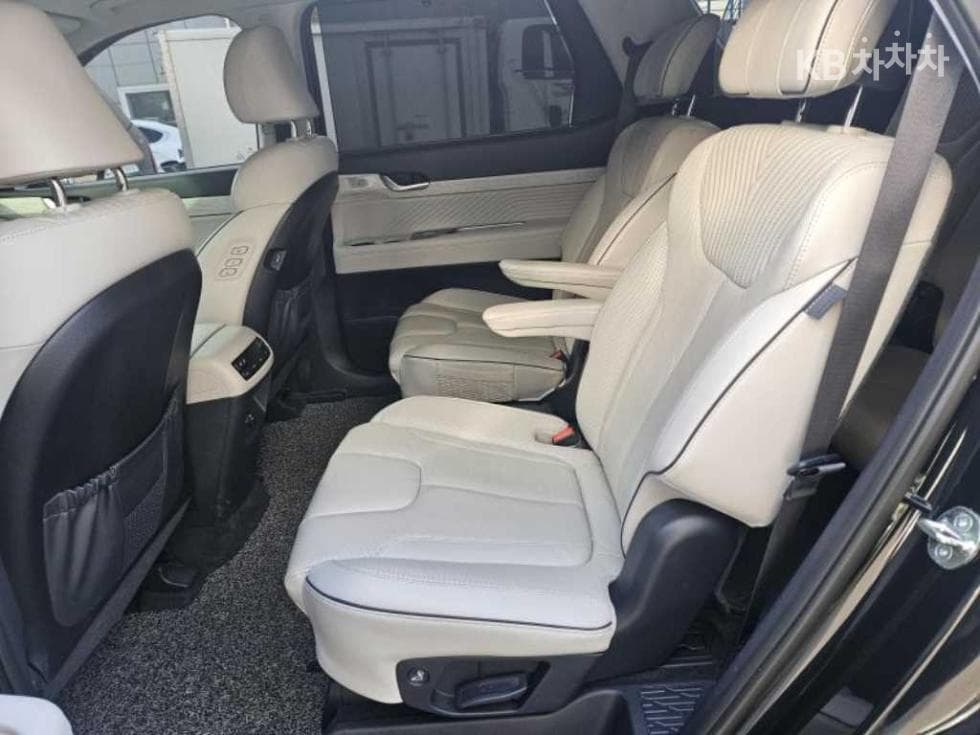 Hyundai The New (facelift) Palisade3.8 Gasoline 2WD Calligraphy - 9