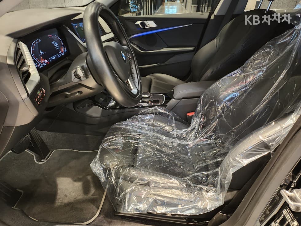 BMW 2시리즈 그란Coupe(F44)220i Sport - 8