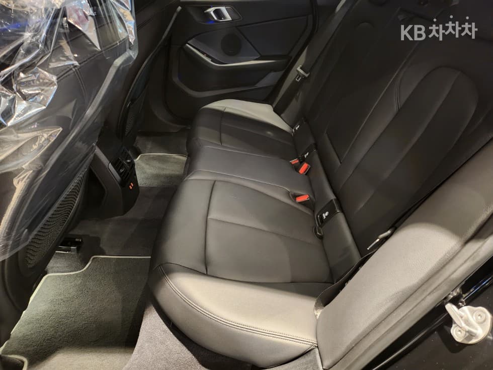 BMW 2시리즈 그란Coupe(F44)220i Sport - 9