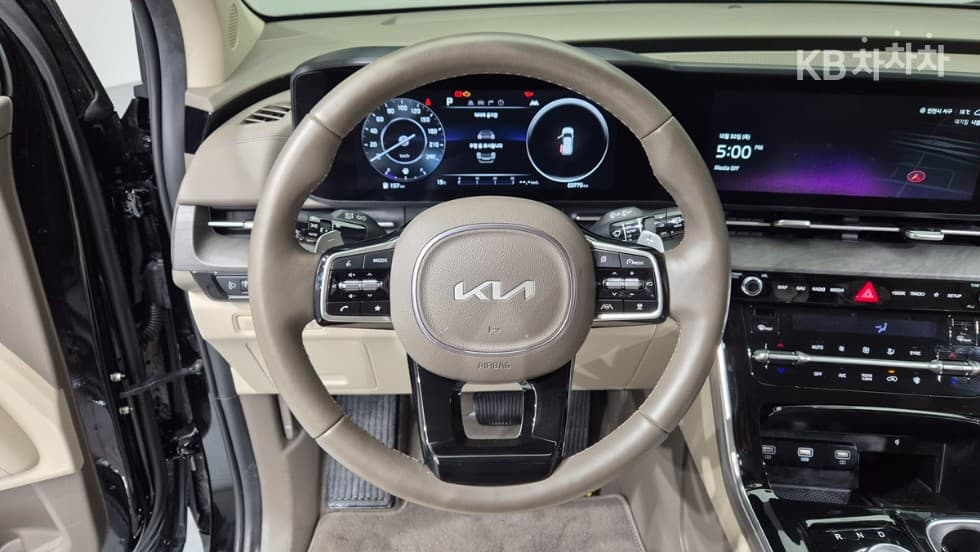 Киа Канивал 4-то поколениеG3.5 GDI 9-местен Signature - 12