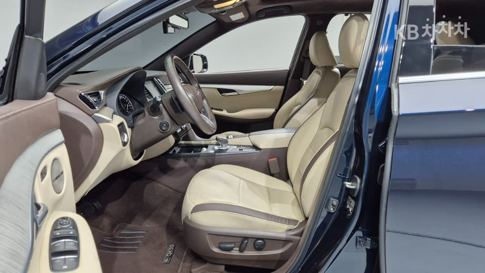 Местен피니티 QX50 Второ поколение2.0 VC-TURBO AWD Sensory - 9