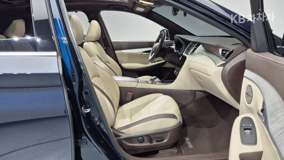 Местен피니티 QX50 Второ поколение2.0 VC-TURBO AWD Sensory - 12