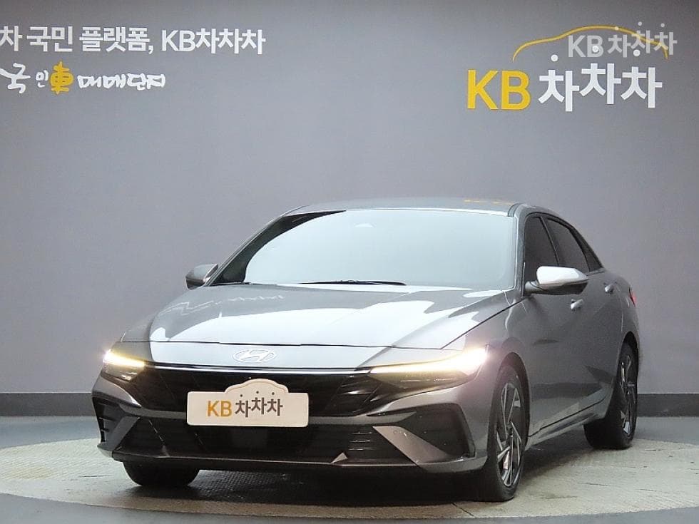 Hyundai The New (facelift) Avante (Elantra) Hybrid (CN7) 1.6 HEV Inspiration - Image 1