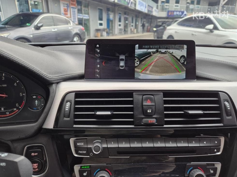 BMW 4시리즈 (F32)420d 그란Купе F36 Лукс 라Местен - 16