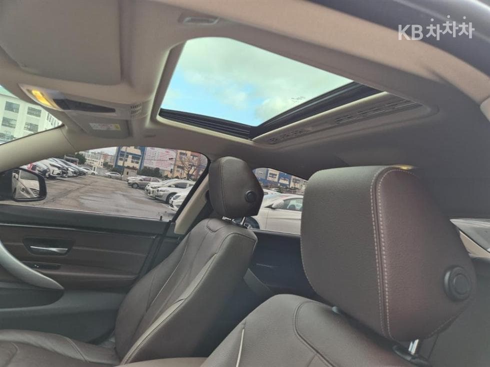 BMW 4시리즈 (F32)420d 그란Купе F36 Лукс 라Местен - 18