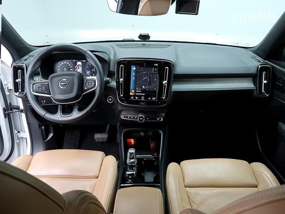 Volvo XC40B4 AWD Inscription - 5