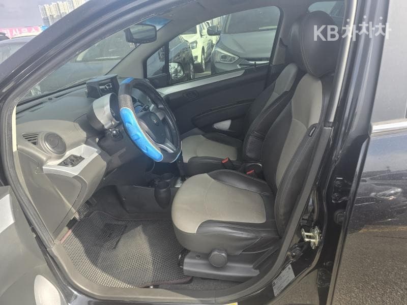 Джи Ем Корея Chevrolet СпаркLT Стандартен - 13