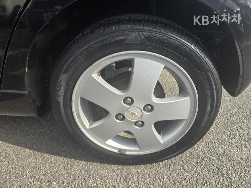 Джи Ем Корея Chevrolet СпаркLT Стандартен - 16