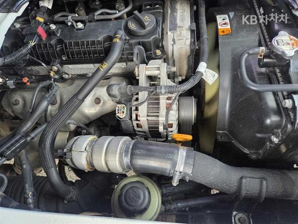 Киа Бонго 3 (лек)1 тон Box Truck Удължено междуосие 저상형 Королевска кабина Deluxe - 10