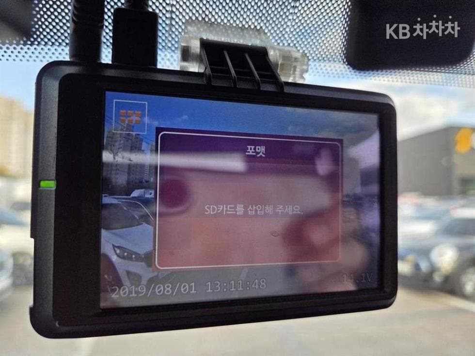 Киа Бонго 3 (лек)1 тон Box Truck Удължено междуосие 저상형 Королевска кабина Deluxe - 12