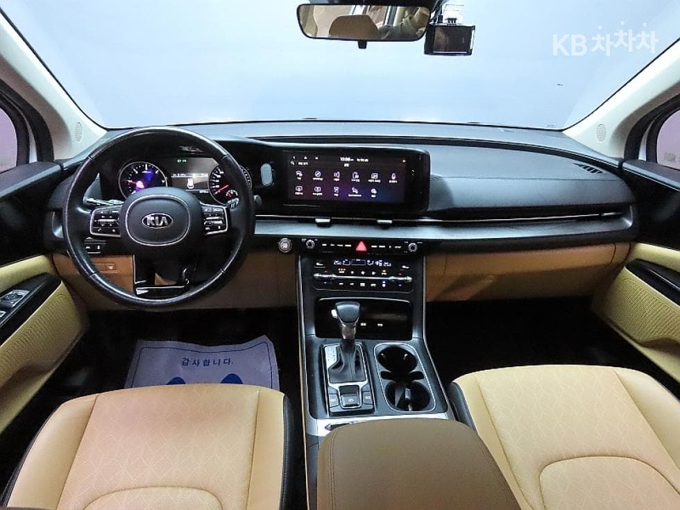 Kia Carnival 4th generationD2.2 9-seater Prestige - 6