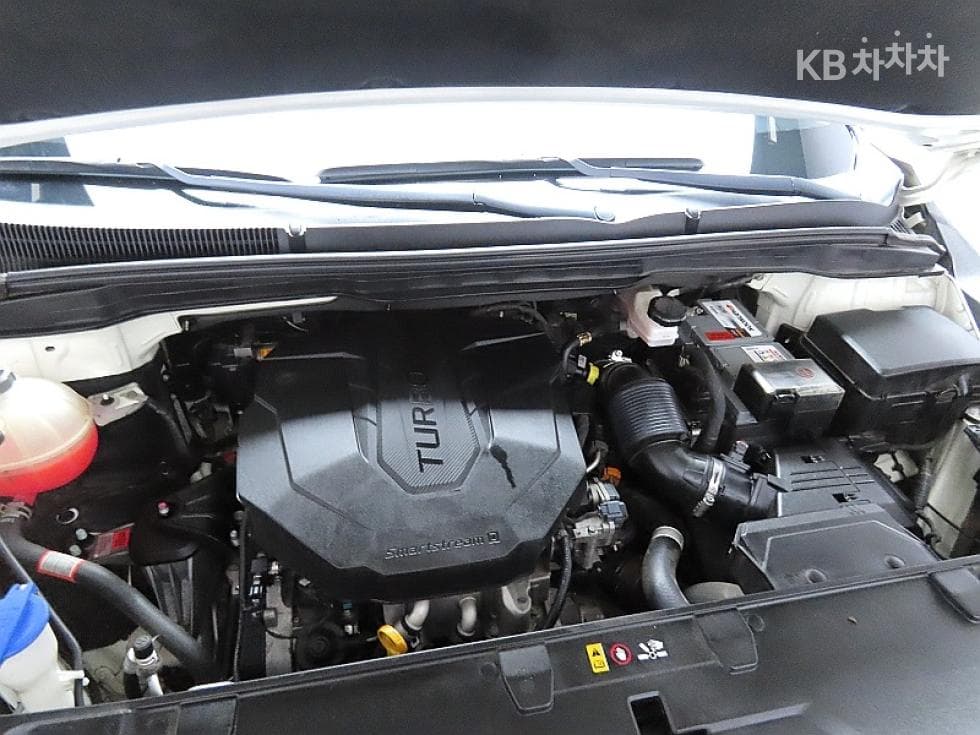 Kia Carnival 4th generationD2.2 9-seater Prestige - 7