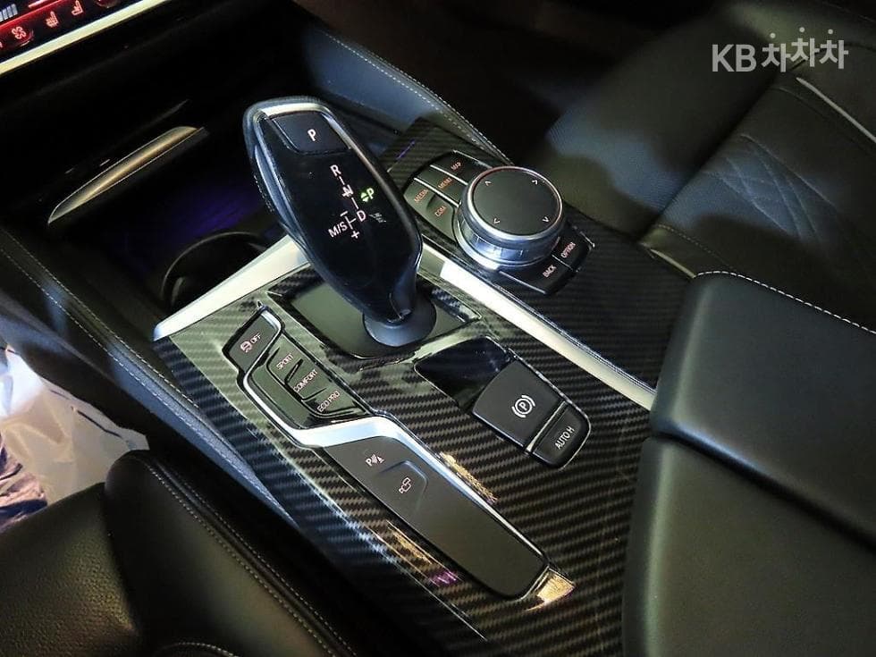BMW 올New5 Series (G30)530i M Sport Plus - 12