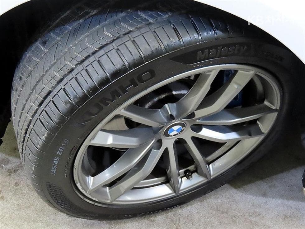 BMW 올New5 Series (G30)530i M Sport Plus - 20