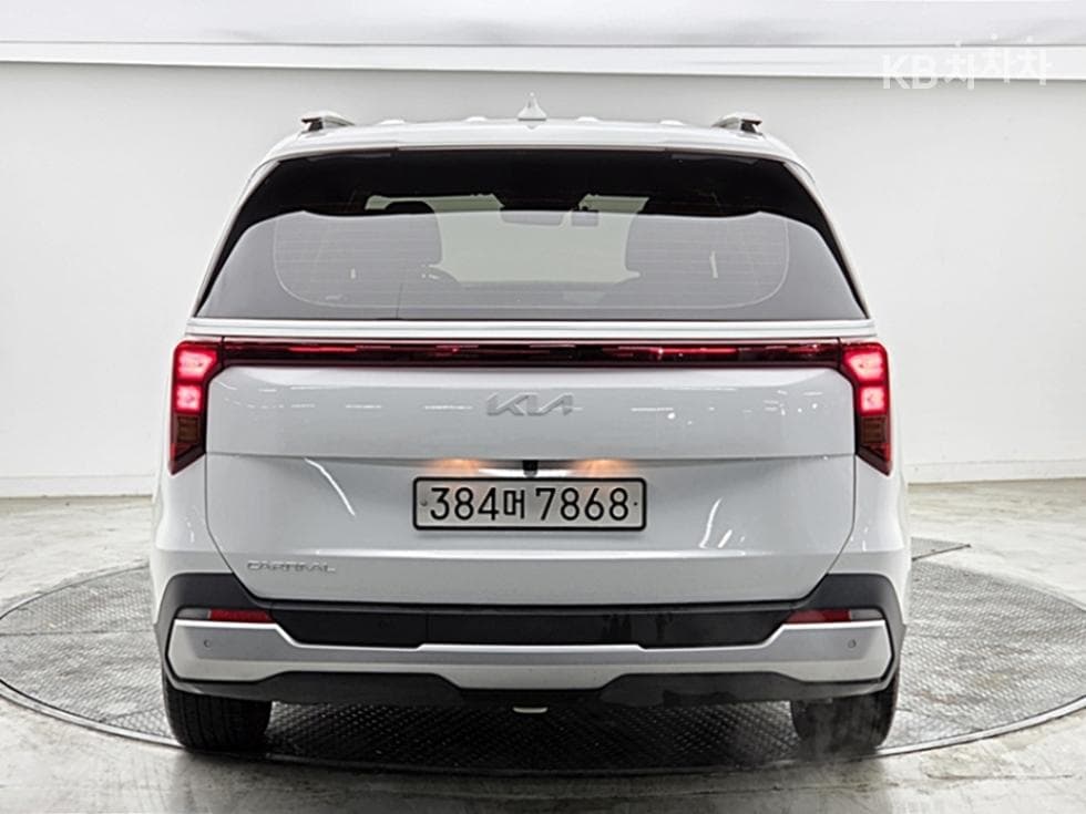 Киа The New (фейслифт) Канивал 4-то поколениеD2.2 9-местен Престиж - 4