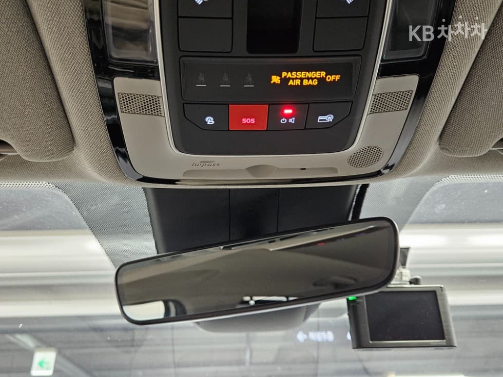 Хюндай The New (фейслифт) Санта Фе TMБензин 2.5T 4x4 Престиж - 16