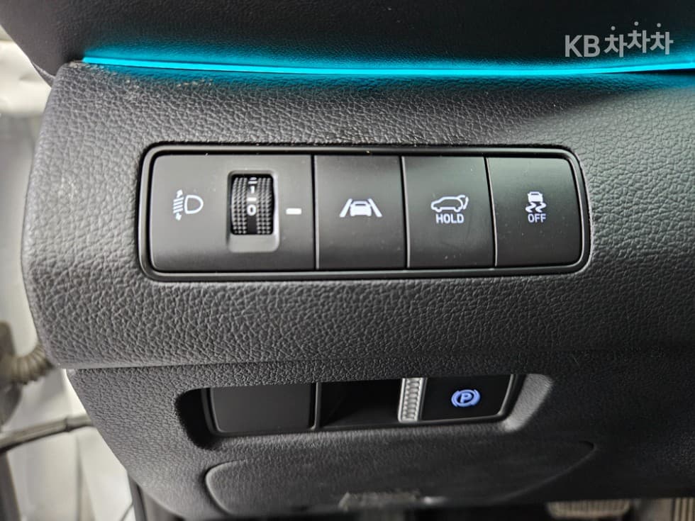 Хюндай The New (фейслифт) Санта Фе TMБензин 2.5T 4x4 Престиж - 18