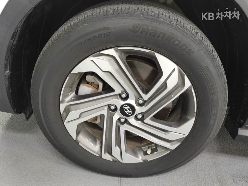 Хюндай The New (фейслифт) Санта Фе TMБензин 2.5T 4x4 Престиж - 29