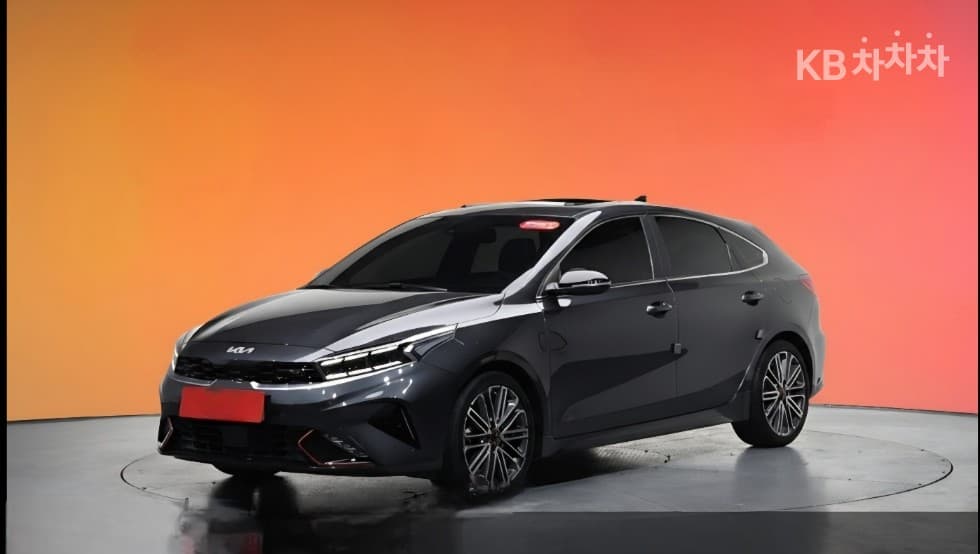 Киа The New (фейслифт) K3 GT(BD) 1.6 Турбо Бензин Директ Инжекция 5-врати Signature - Image 1