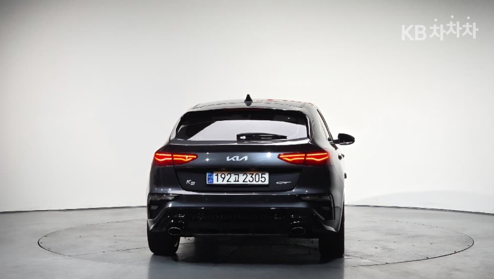 Киа The New (фейслифт) K3 GT(BD)1.6 Турбо Бензин Директ Инжекция 5-врати Signature - 4