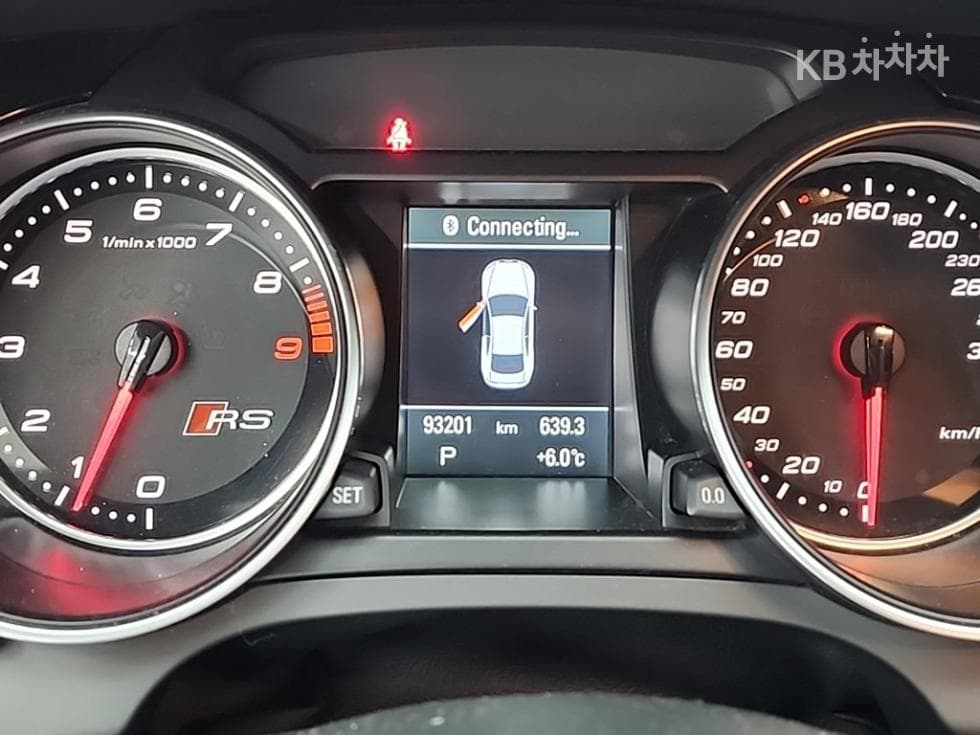 Ауди RS54.2 FSI 콰트로 - 6