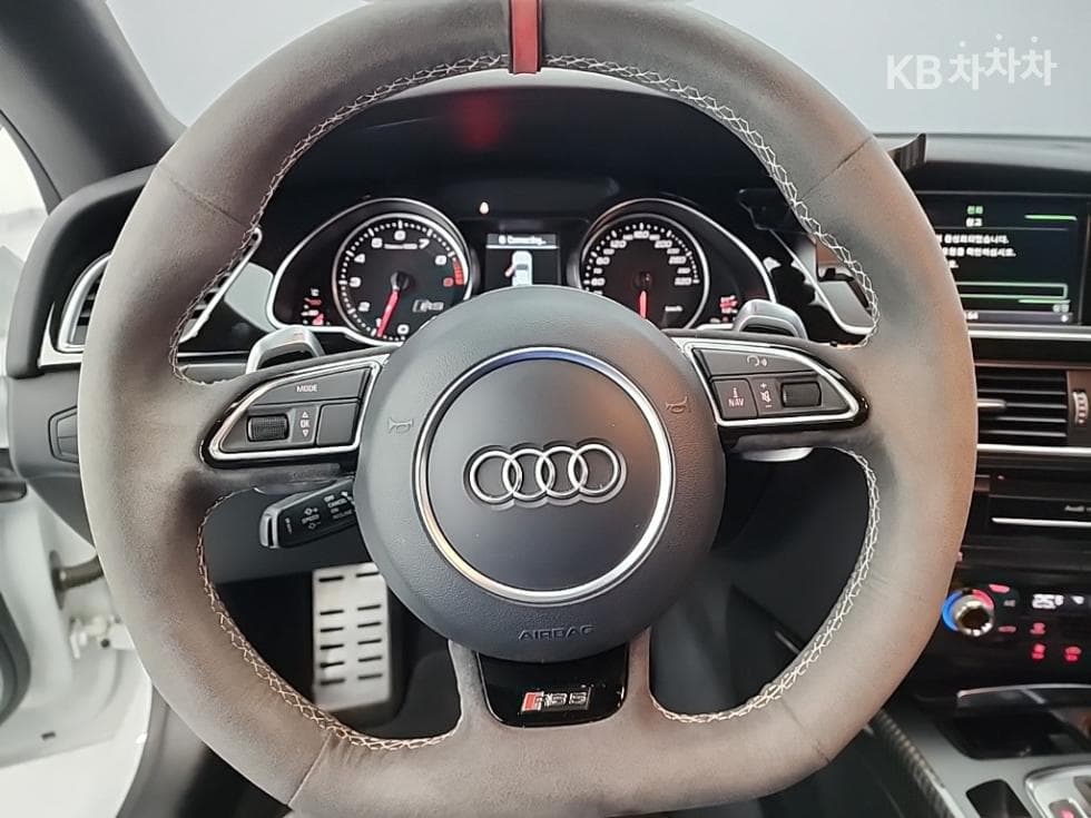 Ауди RS54.2 FSI 콰트로 - 9