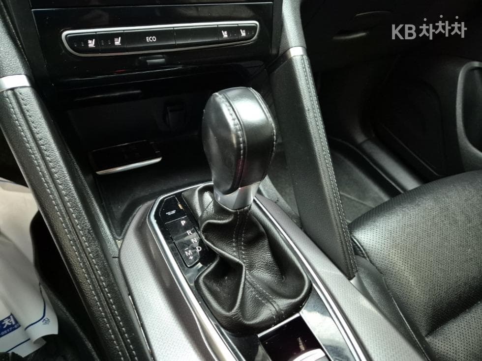 Рено Корея QM6Бензин 2.0 2WD RE Стандартен - 8