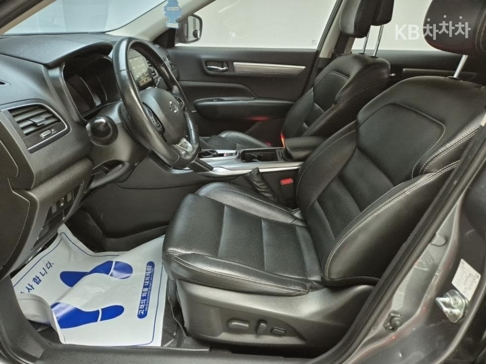 Рено Корея QM6Бензин 2.0 2WD RE Стандартен - 11