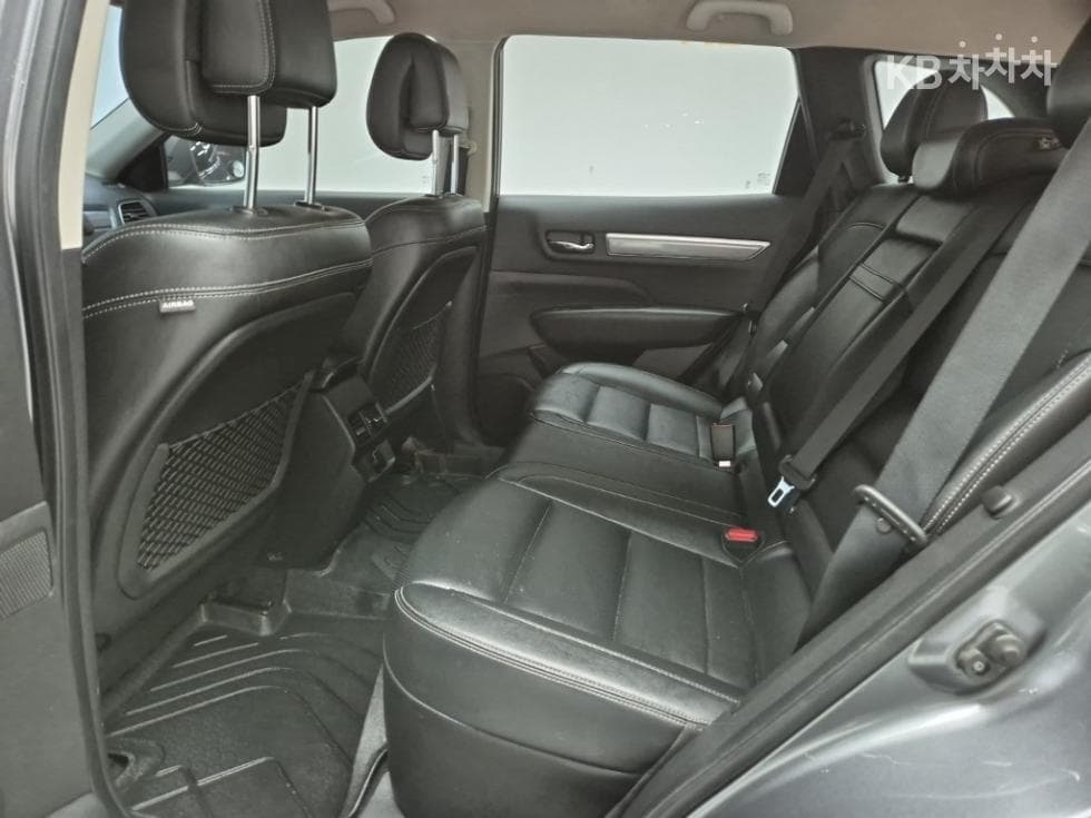 Рено Корея QM6Бензин 2.0 2WD RE Стандартен - 12