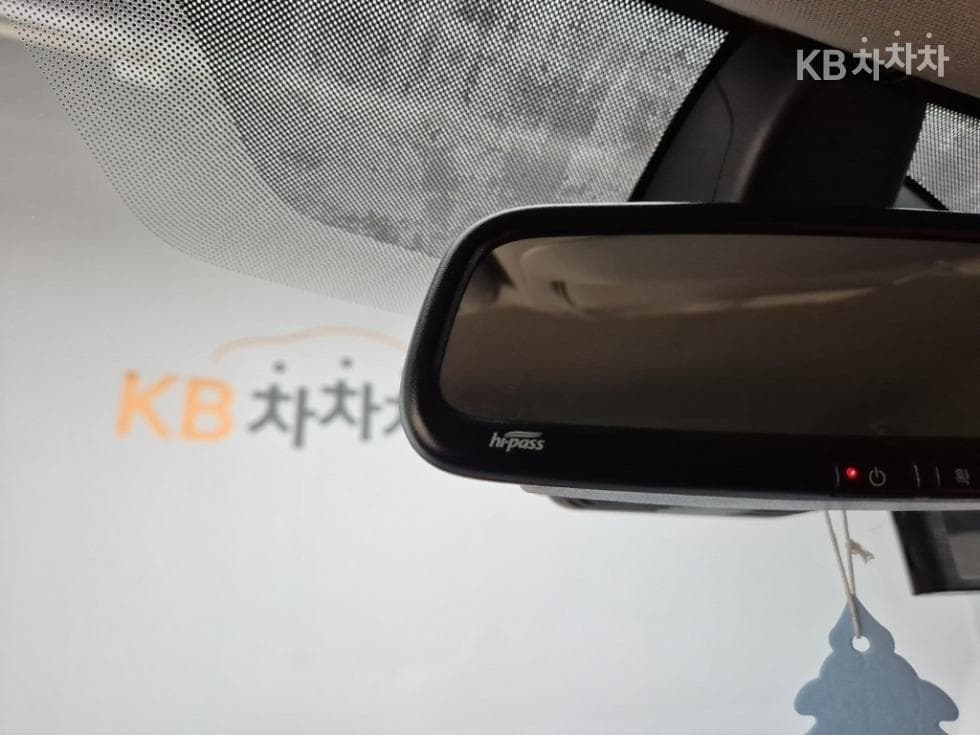 Рено Корея QM6Бензин 2.0 2WD RE Стандартен - 16