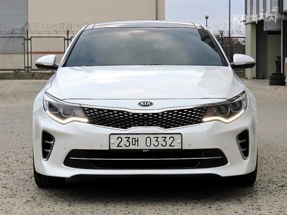 Киа K5 Второ поколение2.0 Бензин SX Noblesse