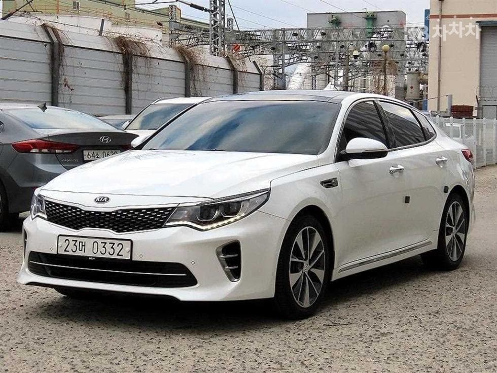 Киа K5 Второ поколение 2.0 Бензин SX Noblesse - Image 1