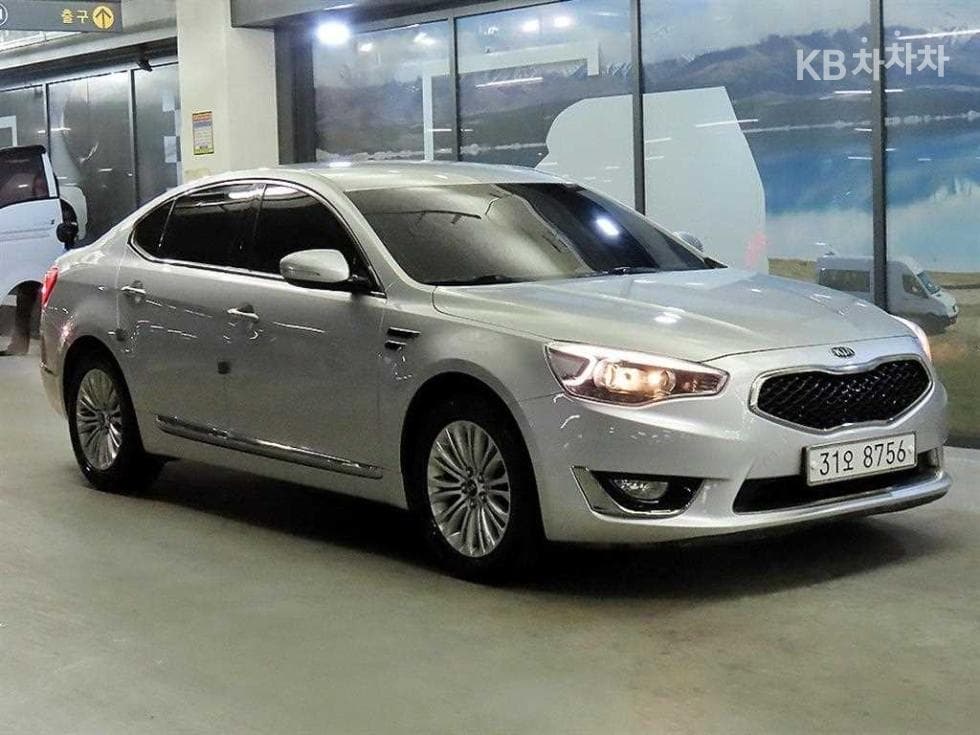 Kia The New (facelift) K7 LPI 3.0 Luxury 영업용 - Image 1