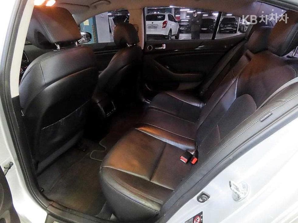 Kia The New (facelift) K7LPI 3.0 Luxury 영업용 - 7