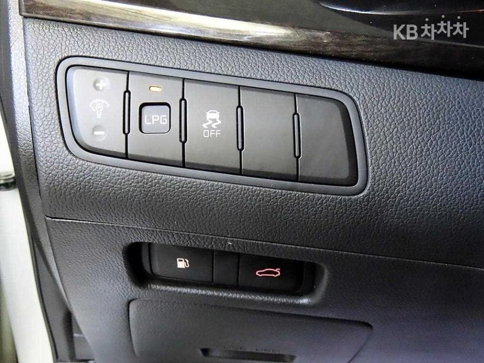 Kia The New (facelift) K7LPI 3.0 Luxury 영업용 - 14