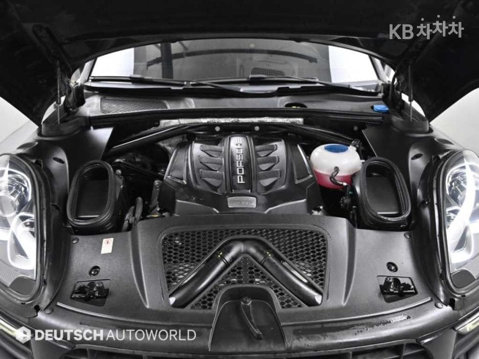 Porsche 마칸3.0 S - 6